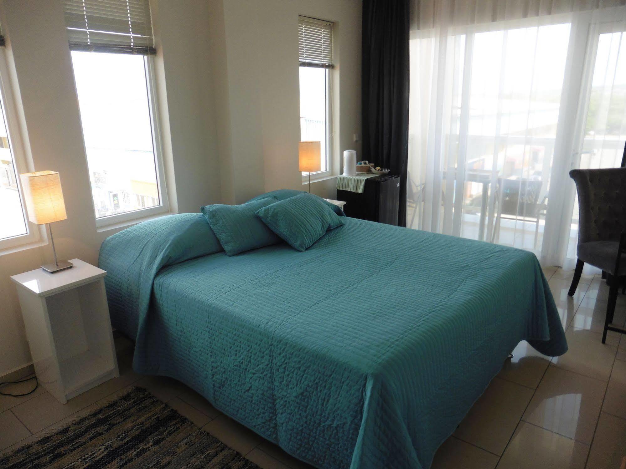 The Downtown Hotel Bonaire Playa Dış mekan fotoğraf